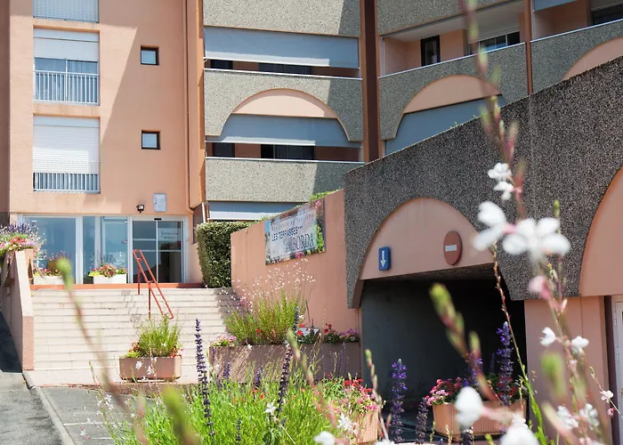 Les Terrasses De Borda*** Θέρετρο 4*