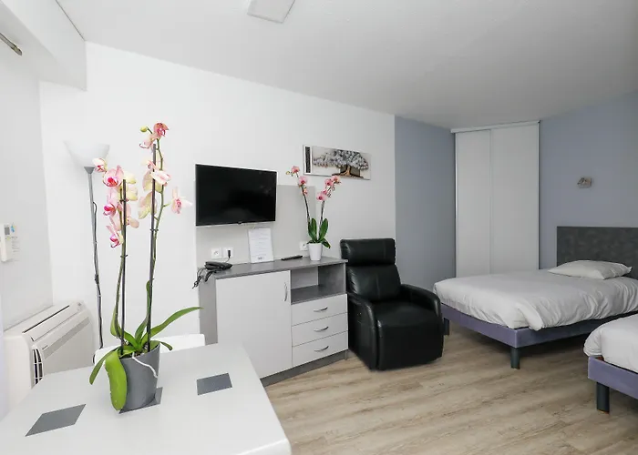 Ośrodek wypoczynkowy Les Terrasses De Borda*** 4*